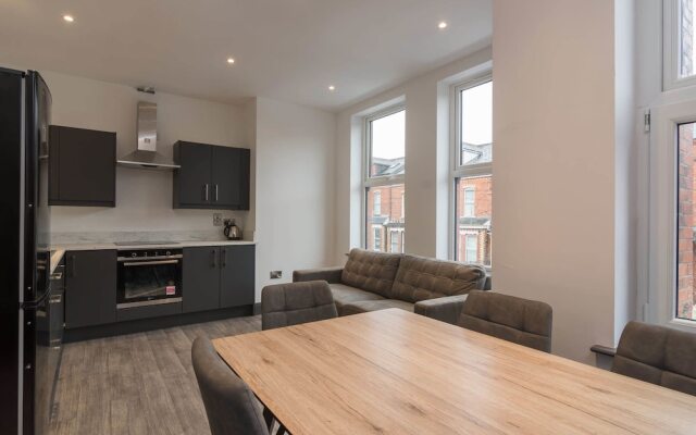 The Ireton by Stay in Belfast