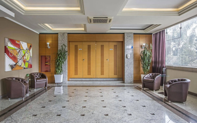 Astron Suítes São José dos Pinhais by Nobile