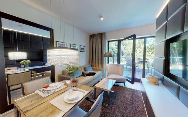 White Pearl Apartment 3.06