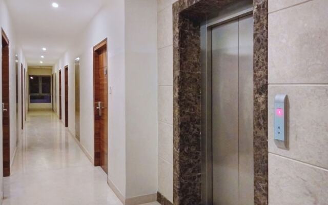 OYO 7654 The Palladium Hotel