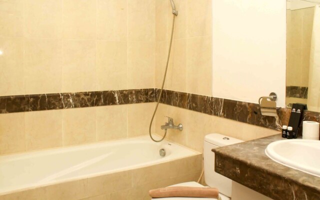 Fully Furnished with Cozy Design 2BR The Bellezza Apartment