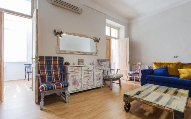 Sweet Home at Rustaveli Avenue