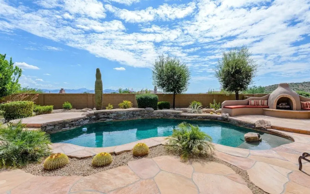 Casa Highland 3 Bedroom Home by RedAwning
