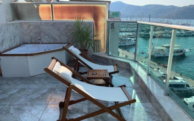 Exclusive Terrace Suite at Marina