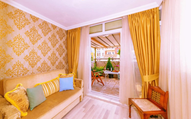 Walnut Shell Hotel