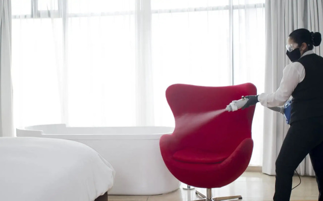 Le Parc Hotel, Beyond Stars