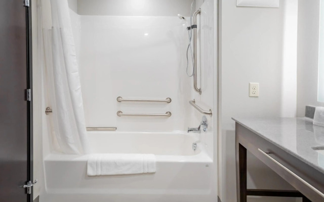My Place Hotel - Phoenix West - Avondale AZ