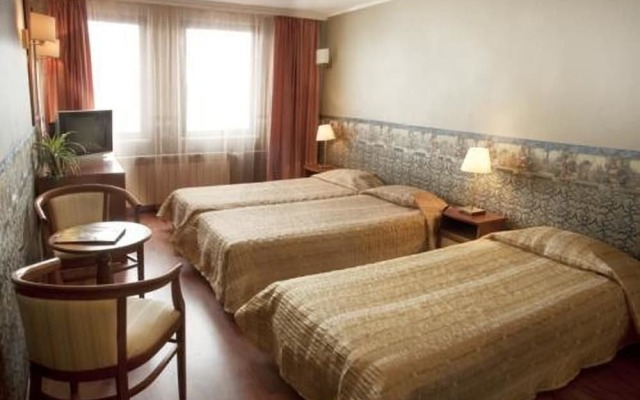 Aneli Hotel