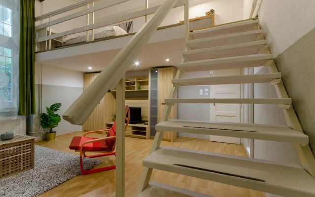 DE LUX Studio Apartment In Historical Quarters