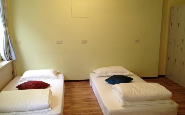 Handy Hostel