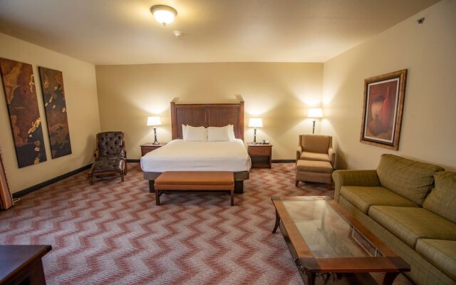 Best Western Plus Cimarron Hotel & Suites