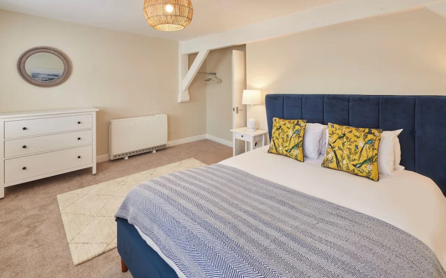Host Stay Apartment 1