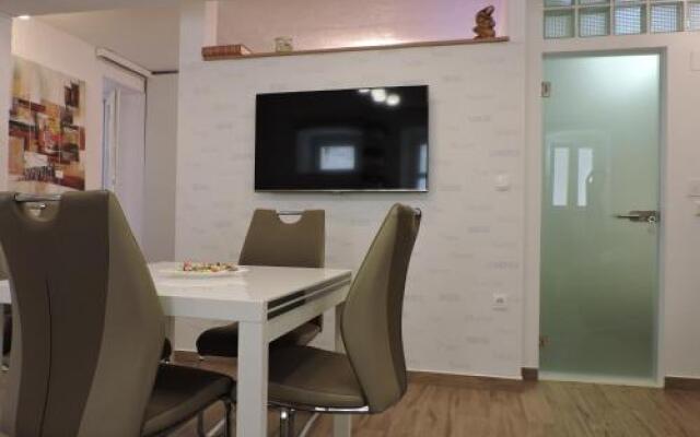 Apartments & Rooms Trogir Stars