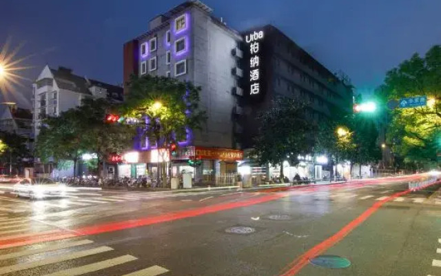 Urba Hotel