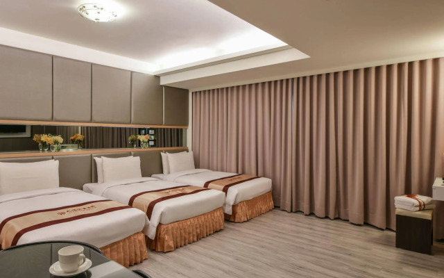 Harmonious Hotel