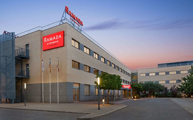 Ramada by Wyndham Valencia Almussafes Hotel