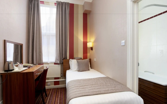 The Victoria Hotel