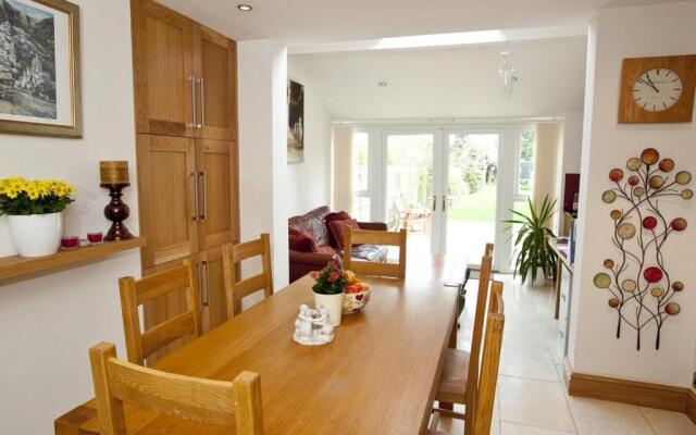 Rosas Bed and Breakfast