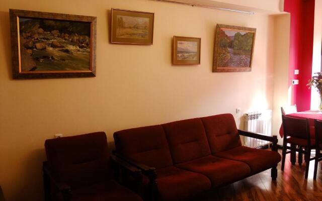 Yerevan center apartment 5A