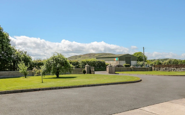 Willow Tree Farm House