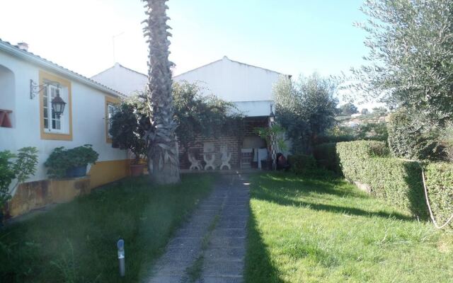 House With 2 Bedrooms In Arraiolos, With Enclosed Garden And Wifi