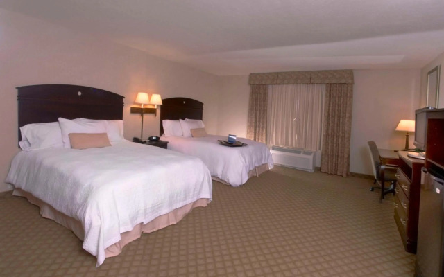 Hampton Inn & Suites Farmington