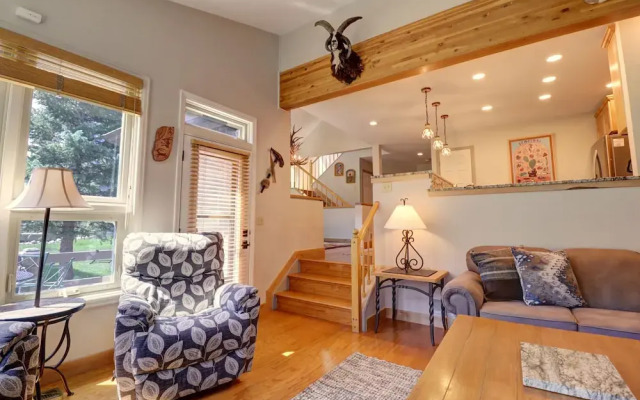 Woods21 Townhome 3 Bedroom Townhouse