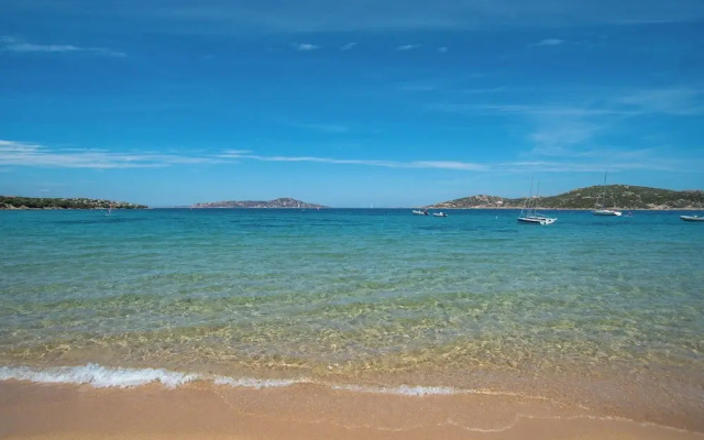 La Sciumara With Beach Access