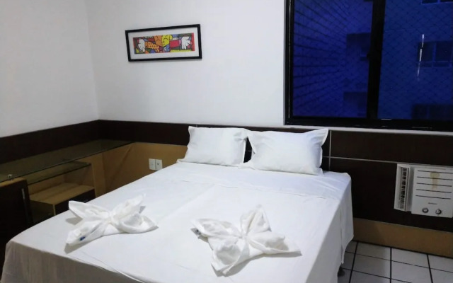 Apartamento a 200m feirinha beira mar