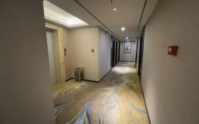 Wall Street hotel