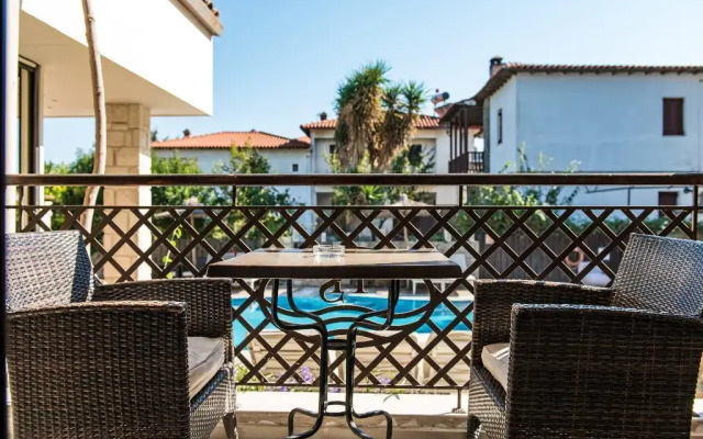Stamos Hotel