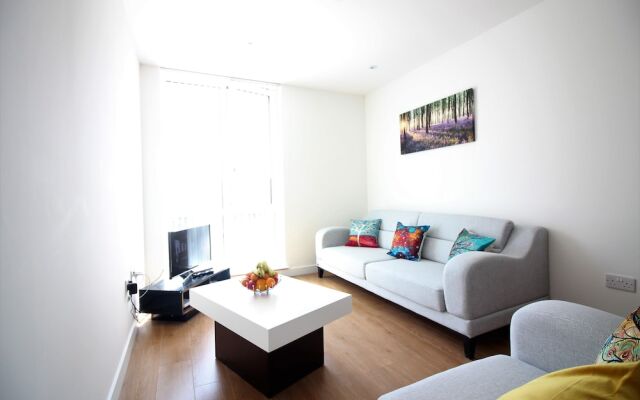 Braybrooke Apartments