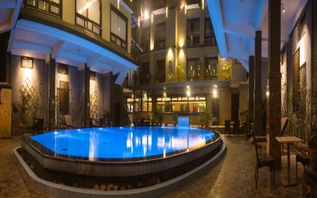 Hotel Sarowar