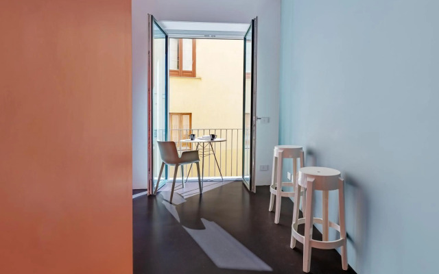Fiveplace Design Suites Apartments