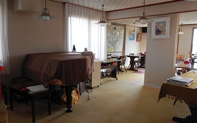 Gamagori Orange Pension
