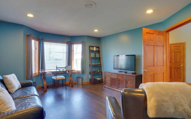 Expansive Retreat on 5 Acres in Shakopee!