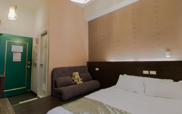 Feng Chia Love Heart