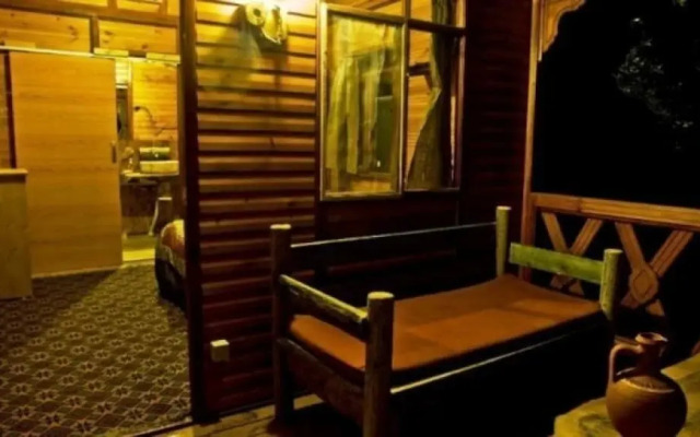 Shambala Lodge Hotel