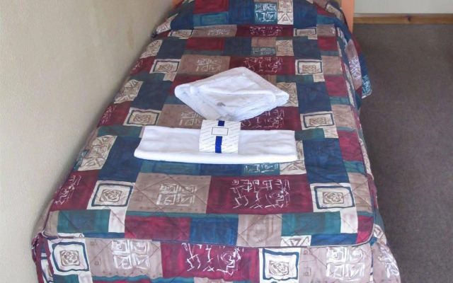 OYO The Southcliff Hotel