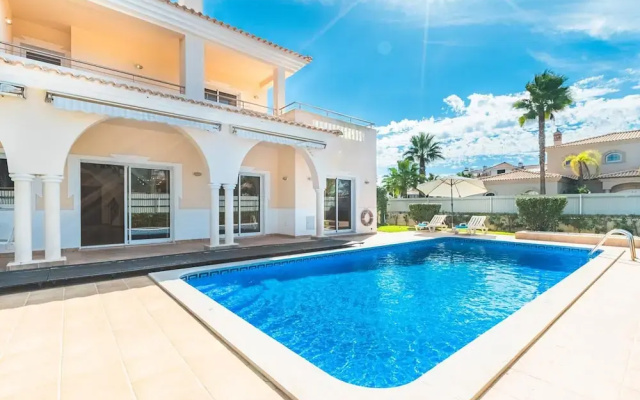 Villa Coute Real in Quarteira