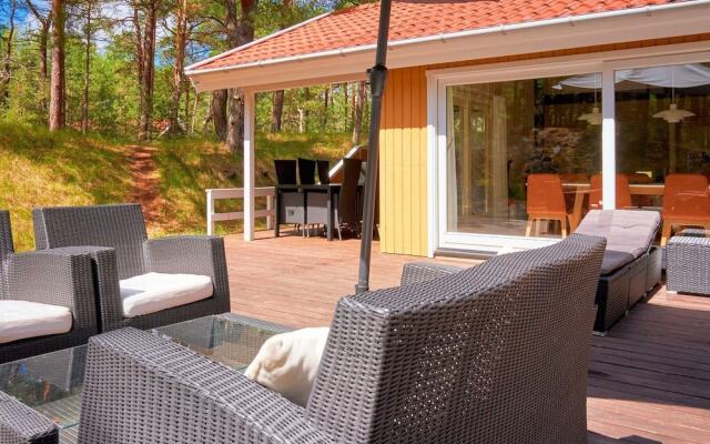 8 Person Holiday Home in Nexo-by Traum