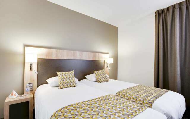 Brit Hotel Confort Loches