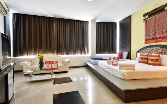 Nida Rooms Lavendar Moon Old Phuket