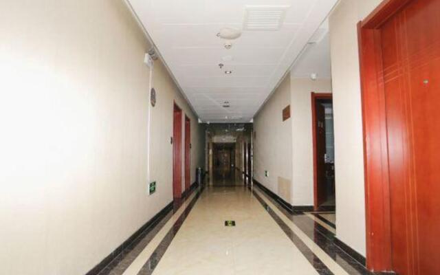 Super 8 Hotel (Hengshui Central Beida Street)