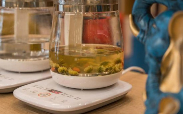 Greentre Carrey Light Luxury Hotel (Taizhou Luqiao Zhongsheng Plaza)