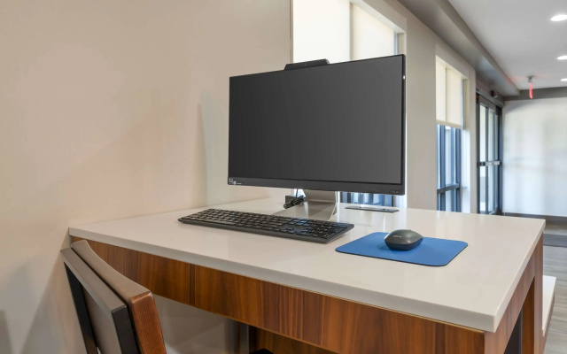 Best Western Plus Lafayette Hotel University Area