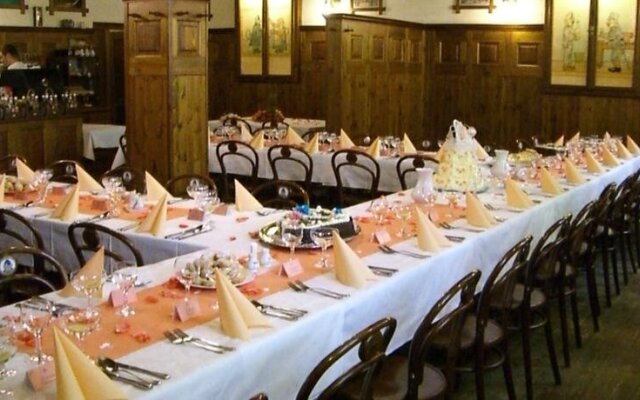 Restaurant Svejk A Pension Brno