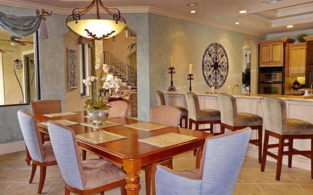 1370 North Collier Boulevard