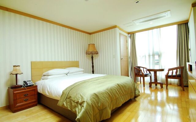 Milatel Chereville Serviced Apartment