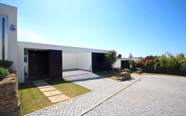 Lux Design Villa in Sintra